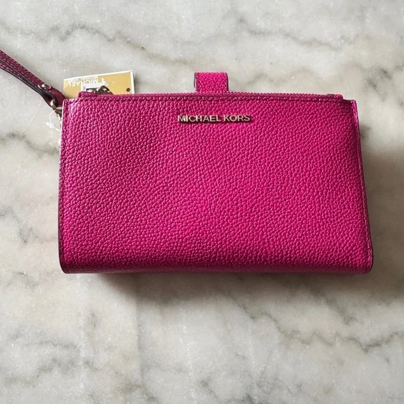Michael Kors Fuchsia Leather Wristlet - Picture 1 of 3